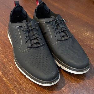 Stacy Adams
Men's Synchro Plain Toe Elastic Lace Shoes